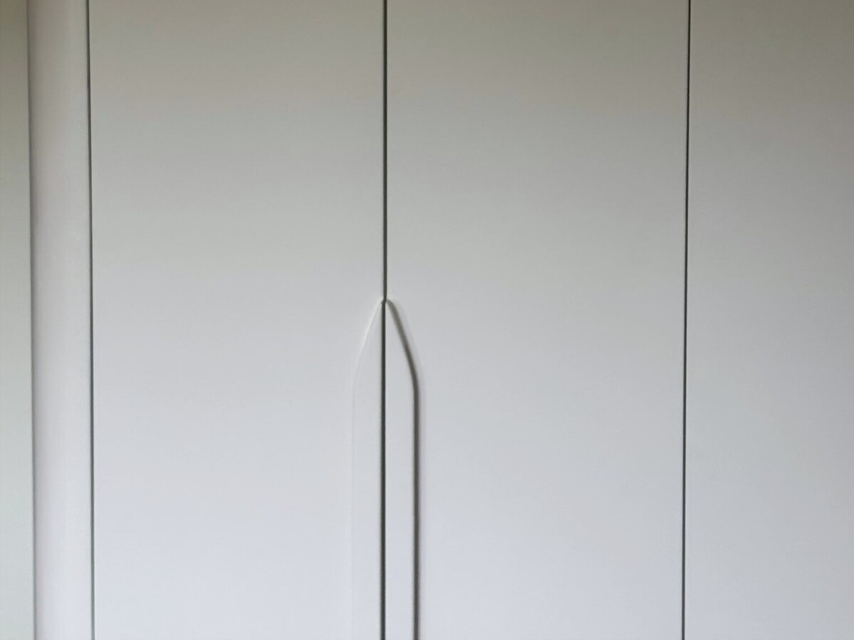 Integrated handles